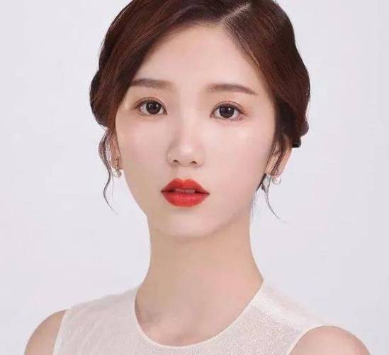 双鱼座女生五官特征_双鱼座长得是什么样子_双鱼座女生皮肤状态