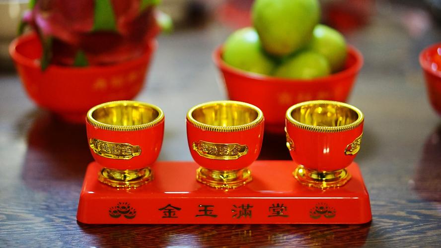 菩萨托梦彩票中奖号码寓意_彩票数字梦境与潜意识投射_菩萨托梦彩票中奖号码