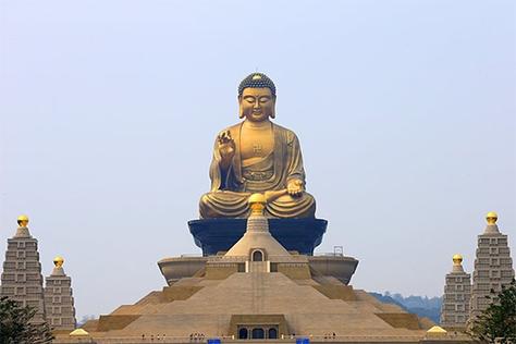 梦见大佛是什么征兆_梦见大佛预示吉兆_梦见大佛发光微笑的含义