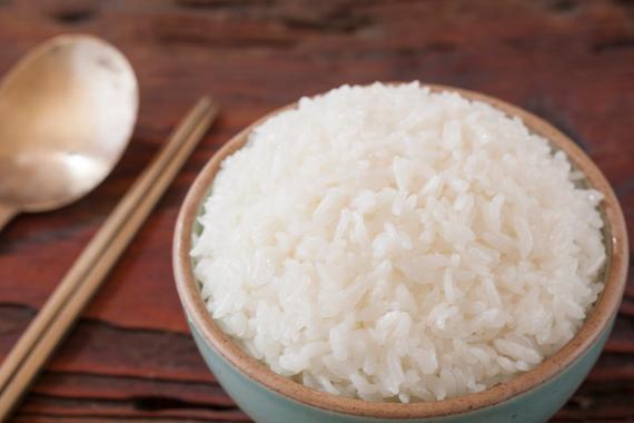 饭里有虫子代表什么_梦见饭里有虫子是什么意思_梦见饭里有虫子解梦
