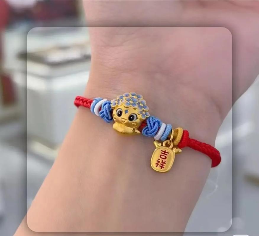 木蛇命五行平衡饰品推荐_木蛇命戴什么最旺_木蛇命戴什么材质最补五行