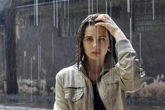 孕妇梦到下雨的解析_孕妇梦到下雨_孕妇梦到下雨