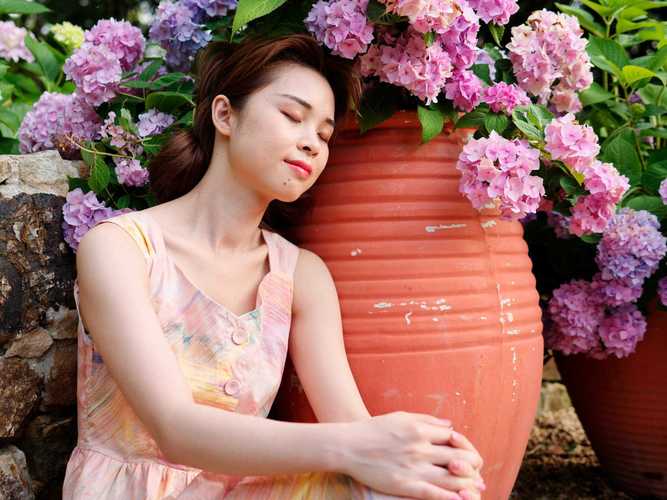 梦见美女对财运和事业有何影响_梦见美女预示感情运势_梦见美女