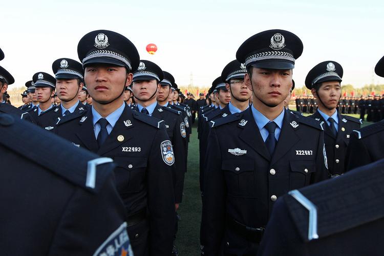 梦见警察_梦见警察吉凶分析_梦见警察的含义