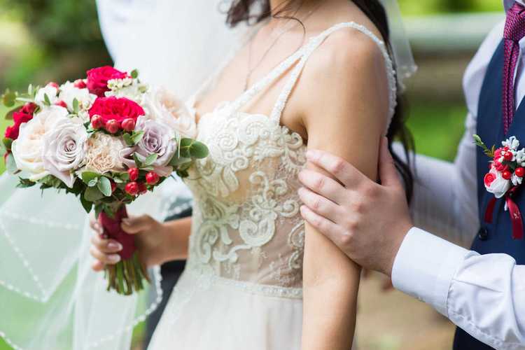 属鸡人婚姻危机高发年：哪一年最容易离婚？